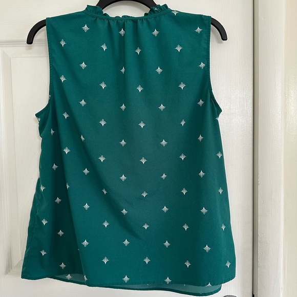 Merona Women’s Top - Picture 2 of 3